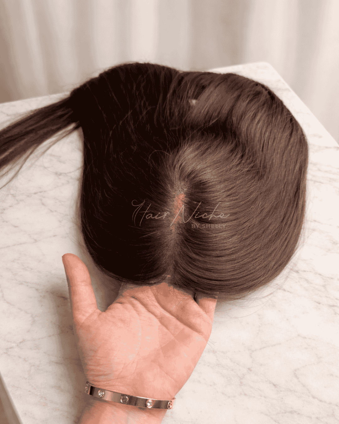 Seamless Crown Topper