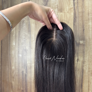 Full Head Silk Topper (Shiny Straight)